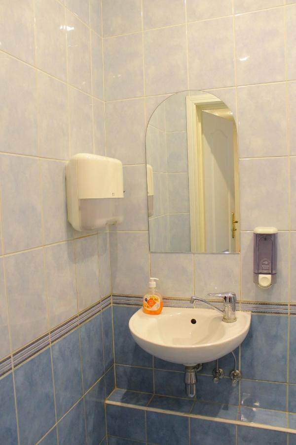 Uneed Rooms Podil Kiev Exterior foto